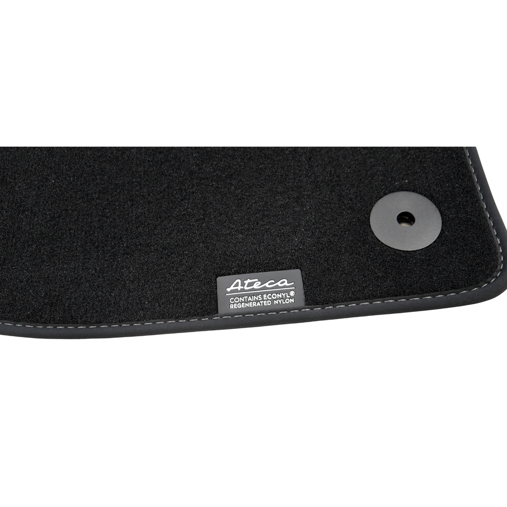 Alfombrilla textil OEM SEAT para interior de Seat Ateca.
