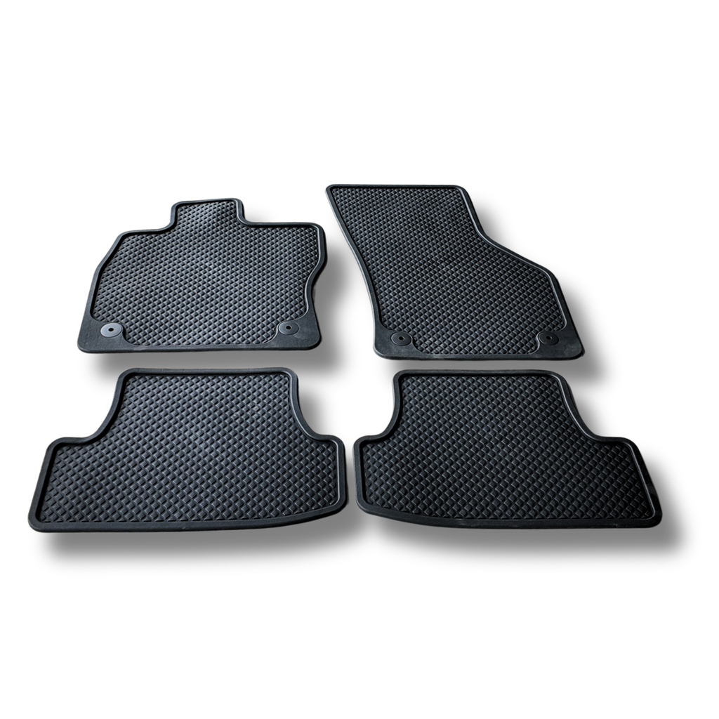 Alfombrillas caucho SEAT León 5F | Juego 4 piezas originales 2014-2020 (5F0061500A041)