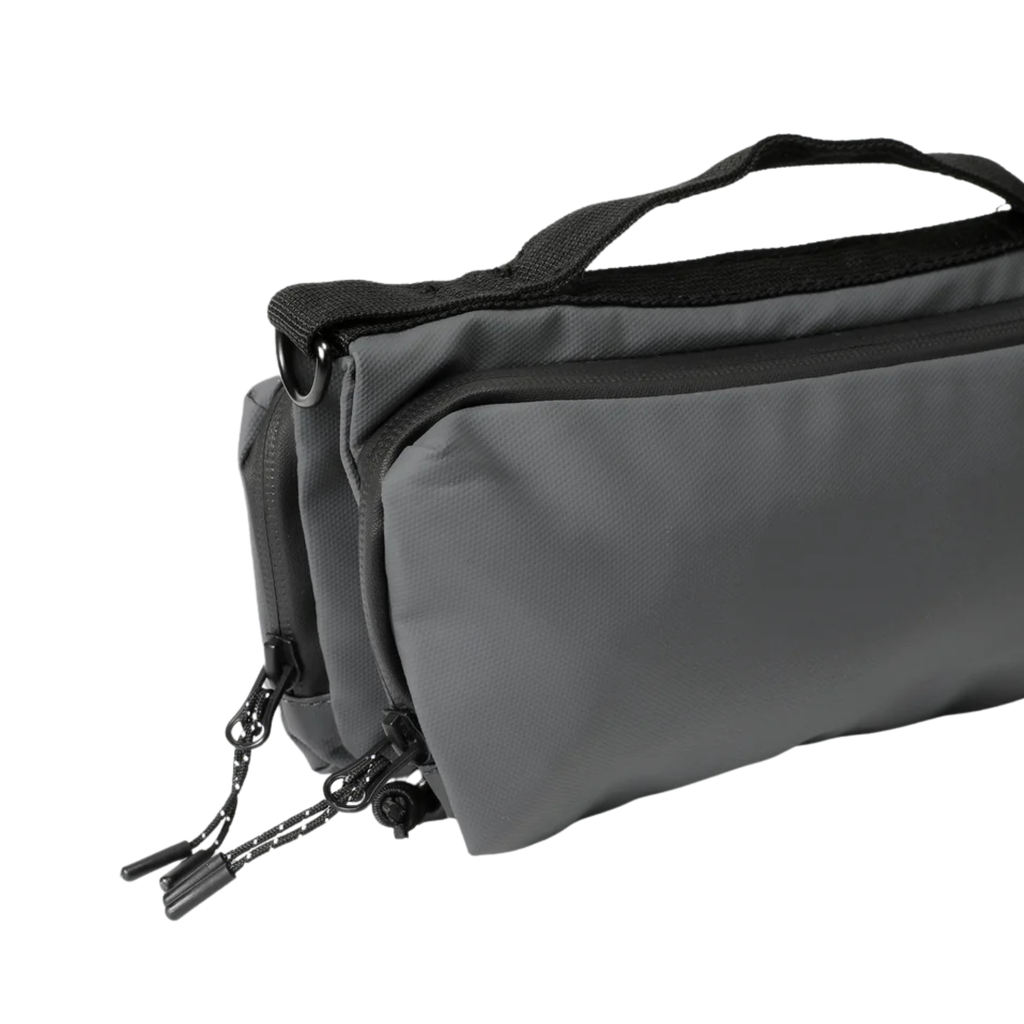 Bolsa deportiva pequeña CUPRA | Gris unisex, Activewear, portabotellas 1L (6H1087317D)