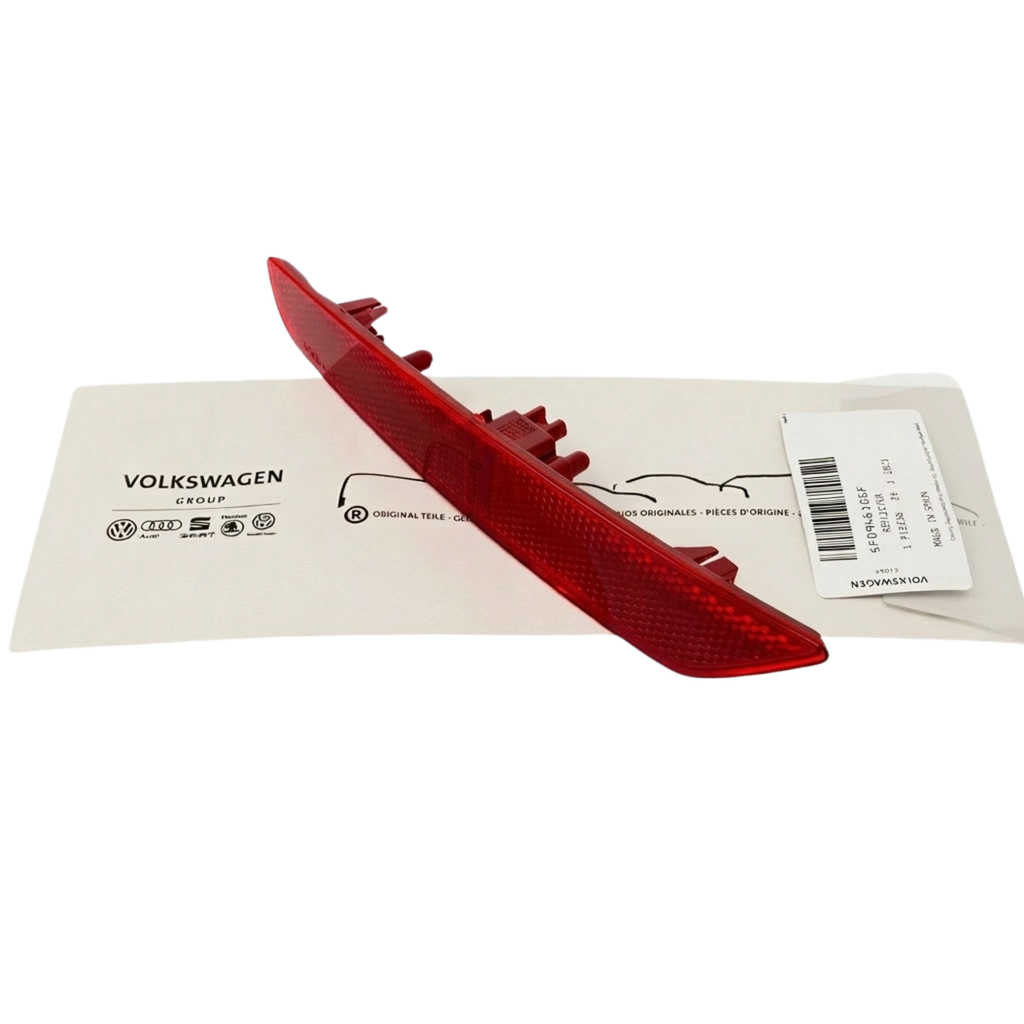 Catadióptrico trasero  SEAT León 2013–2016 | izquierda/derecha (5F0945105F/5F0945106F)