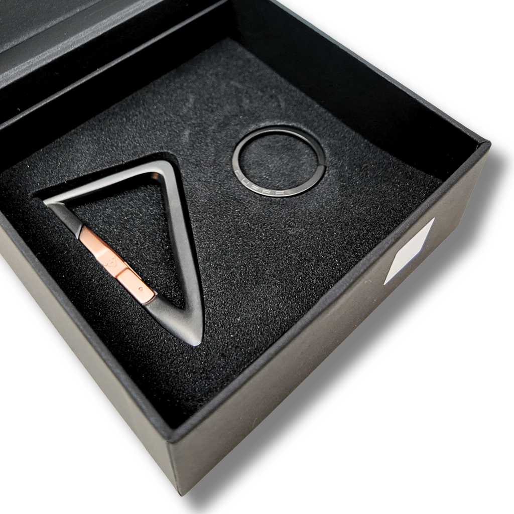 Estuche llavero triangular mate CUPRA | Caja presentación oficial MAMÍ (6H1050850N)