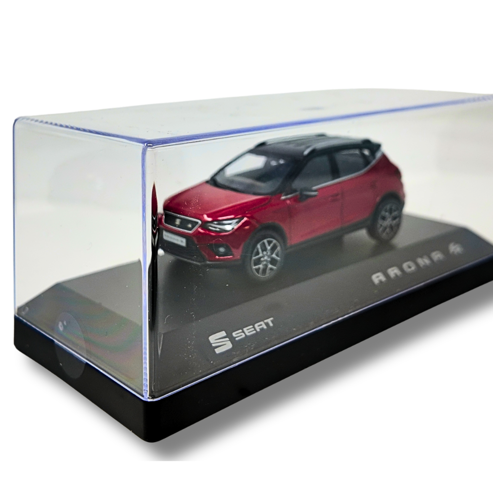 Miniatura SEAT Arona FR | Rojo Desire, escala 1:43, metal, 165x73x70 mm (6H1099300HBQ)