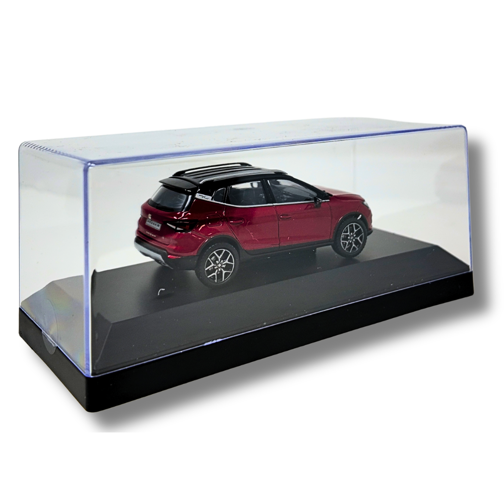 Miniatura SEAT Arona FR | Rojo Desire, escala 1:43, metal, 165x73x70 mm (6H1099300HBQ)