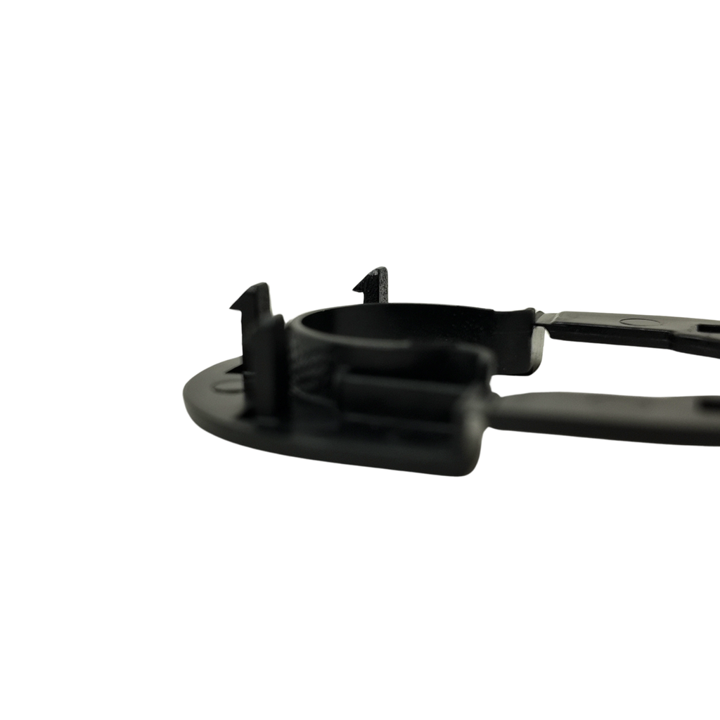Soporte bisagra tapa maletero SEAT Ibiza V León III Ateca  (6J0867575B)